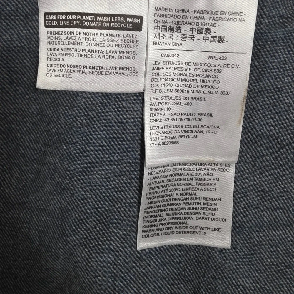 Levis Mens Trucker Denim Vest Dark Wash Blue Sleeveless Jacket XXL Raw Sleeve